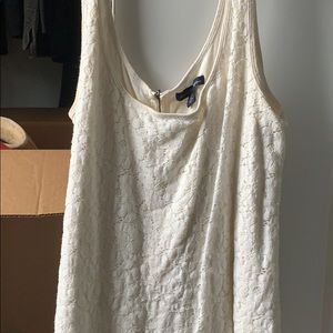 Ivory Floral Lace tank top